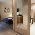Soft 3* Párizs