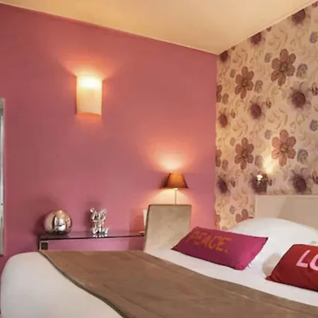 Soft 3* Paris