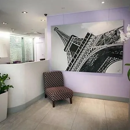 Ξενοδοχείο Soft 3*