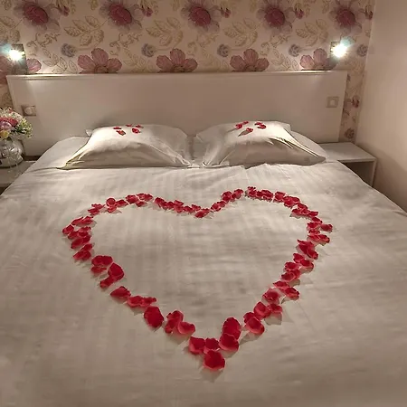 ホテル ソフト パリ