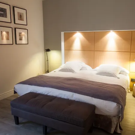 ソフト ホテル パリ